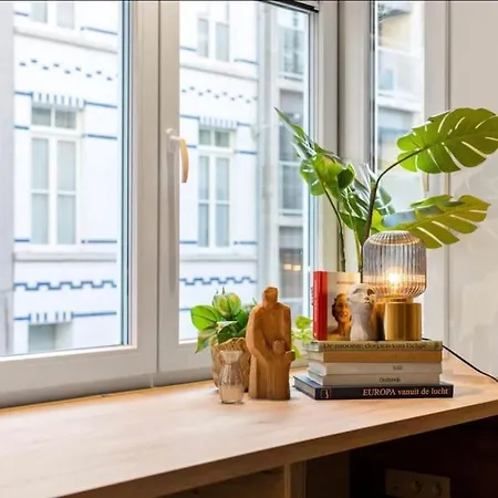 Albane - Modern 2 Slaapkamer Appartamento *