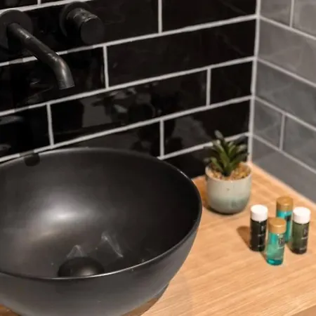 Apartament Albane - Modern 2 Slaapkamer *