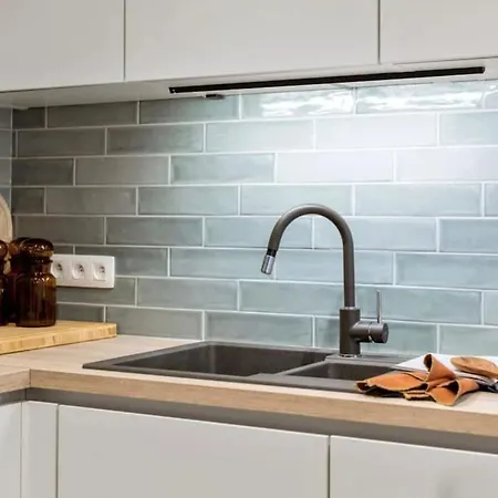 Albane - Modern 2 Slaapkamer Apartament